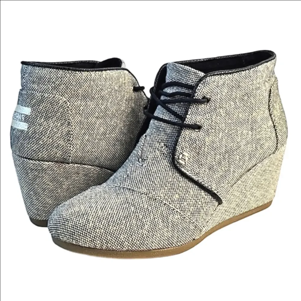Toms Desert Wedge Linen Tweed Black White Metallic Gold Lace-up Ankle Bootie